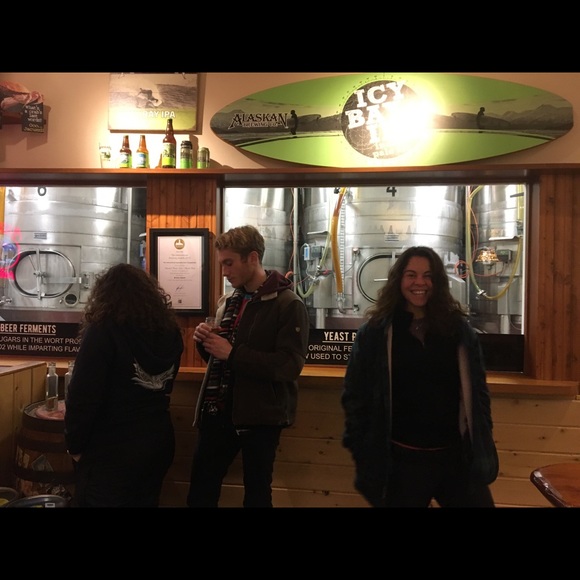 Meet your Posher, Torrey - Picture 4 of 14